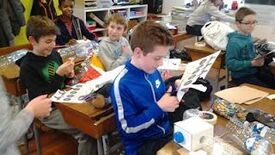Atelier découpage pour les élèves